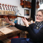 Geigenbaumeisterin Anna Karoline Meinel