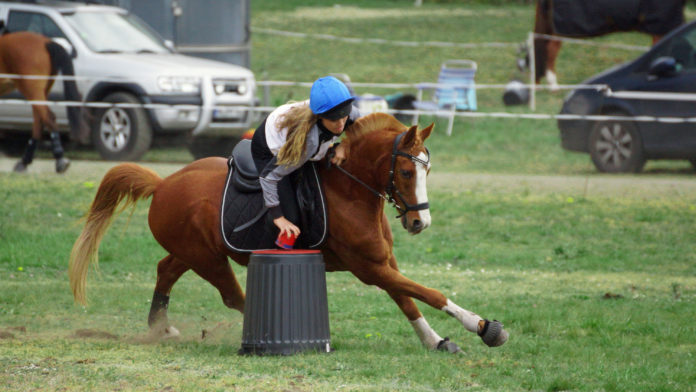 Mounted_Games