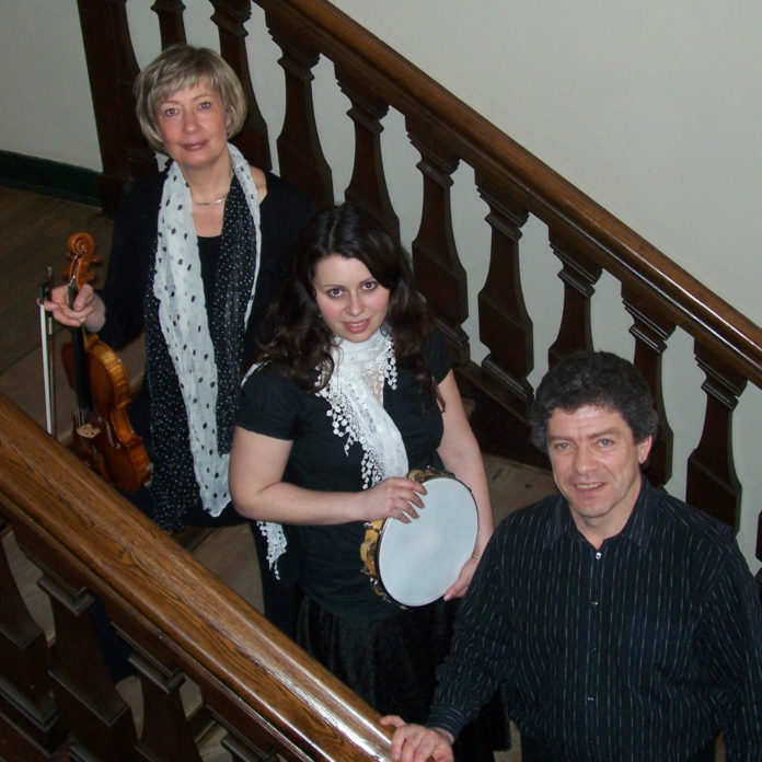 Trio Shoshana