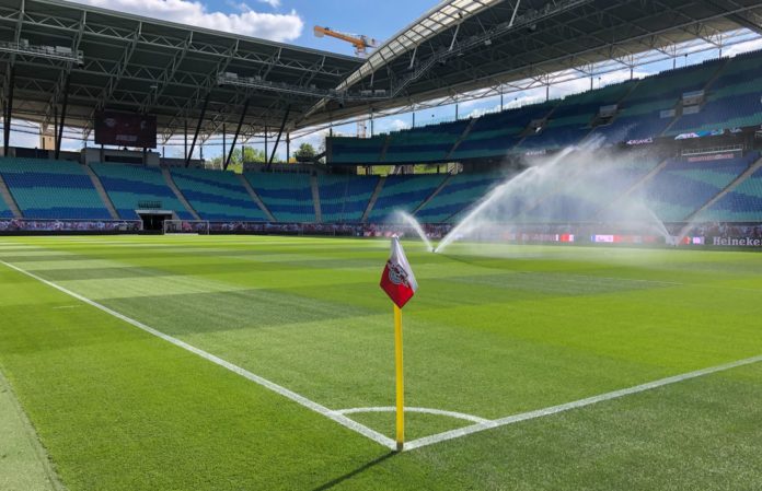 Leeres RB-Stadion vor Geisterspiel