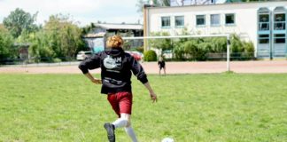 Am Samstag wurde auf dem Gelände der SG Olympia 1896 Leipzig e.V. für einen guten Zweck gekickt. Foto: Medi-Sport Leipzig