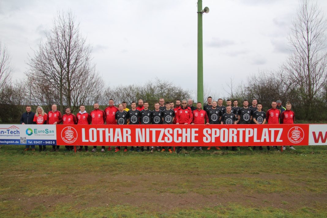 Der örtliche Sportplatz in Großbardau wurde jetzt zu Ehren des langjährigen Großbardauer Fußballspielers und Trainer Lothar Nitzsche umbenannt.