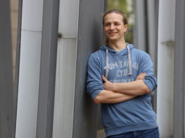 Schauspieler David Leubner steht derzeit mit "Der kleine Prinz" auf der B&uuml;hne.