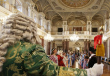 Altenburger Museumsnacht 2022 - hier im Residenzschloss Altenburg die Gräflich Schönburgische Schlosscompanie e.V.