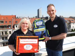 Sie helfen in Extremsituationen: Heike Stellmacher und Tobias H&ouml;nig vom Kriseninterventionsteam Leipzig.Foto: Andr&eacute; Kempner
