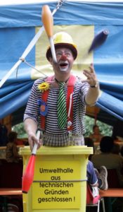 Clown Monello in Aktion beim Zoofest.