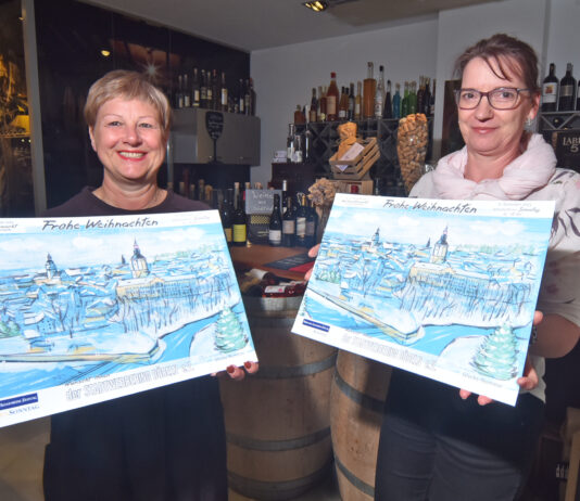 DAZ Grit Neumann und Katrin Wittig pr&auml;sentieren neuen DAZ Weihnachtskalender