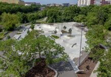 Die Skateanlage Parkallee in Leipzig-Grünau wurde kürzlich mit dem Leipziger Architekturpreis ausgezeichnet. Foto: Thomas Nowotka