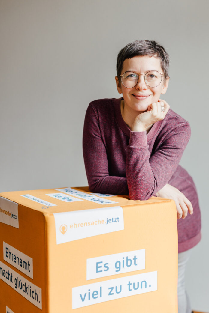 ehrensache-jetzt-Anne-Kathrin-Gericke-2023 Anne-Kathrin Gericke sucht Engagierte für die Ehrenamtsplattform www.ehrensache de. Foto: Christin Wetzel