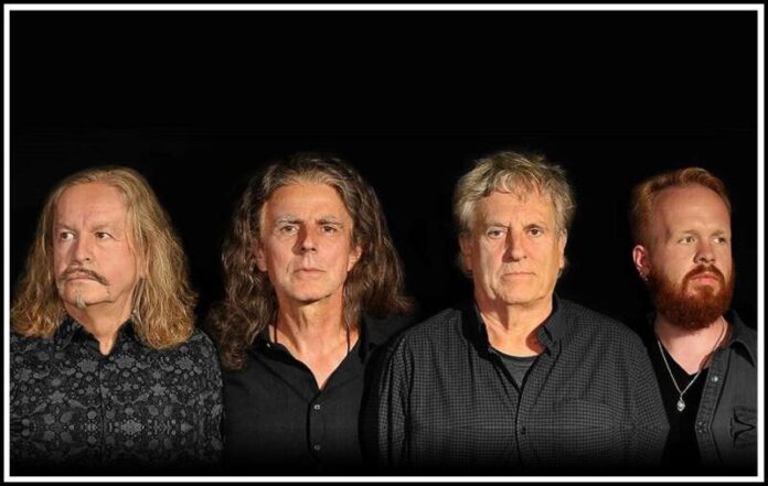 Die legend&auml;re Kultband um ihren S&auml;nger Thomas 