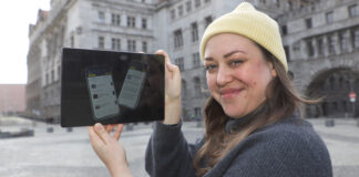 Sasha Becker (29) freut sich über die neue Leipzig-App. Foto: André