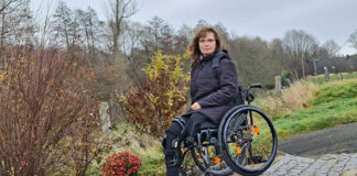 Für den Umbau von Ute Friedrichs Auto werden aktuell Spenden gesammelt. Foto: Sven Bartsch