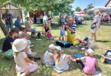 Spielen, basteln, die Natur entdecken – der Naturerlebnistag am 1. Juni garantiert Grundschulkindern Spaß und spannende Mitmachangebote. Foto: Klaus Börngen