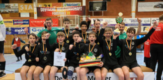 Glückwunsch an die grün-weißen Nachwuchs-Faustballer: Die holten bei den U14-Meisterschaften den Deutschen Meistertitel. Foto: Michael Walther
