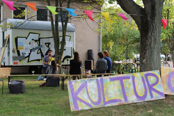 IMG_0081_komprimiert Auch im Vorjahr gab es schon einen Pop-Up-Stand des Mitmach-Cafés Wurzen. Foto: MiCa