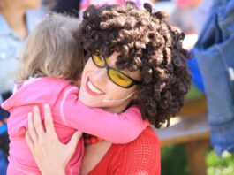 Sie hat mit "B&auml;renherzliches Dankesch&ouml;n" einen Song f&uuml;r das Kinderhospiz B&auml;renherz geschrieben und ver&ouml;ffentlicht: Conny Kanik - auch bekannt als KESS. Foto: PF