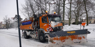 Auch in den Vorjahren kämpfte der Winterdienst gegen Schnee und Eis – wie hier in Grimma aus. Foto: Thomas Kube