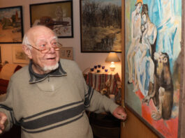 Herzlich willkommen in Gr&uuml;nau: Hier ist der Maler J&uuml;rgen Leidert seit vier Jahrzehnten zu Hause. Foto: Andr&eacute; Kempner