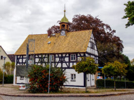Erh&auml;lt f&uuml;r dieses Jahr weitere 5000 Euro F&ouml;rdermittel der Kultur- und Umweltstiftung Leipziger Land der Sparkasse Leipzig: das Bauernrathaus Prie&szlig;nitz. Foto: Ren&eacute; Beuckert