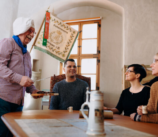 In Grimma werden auch kulinarische Stadtf&uuml;hrungen angeboten. Foto: David Rieger/Redok Art