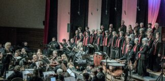 Zum mittlerweile 29. Neujahrskonzert hatten der Volkschor und der Musikverein Eilenburg ins Bürgerhaus der Muldestadt eingeladen. Foto: J. Unger
