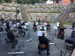 Der Volksplatz in Borna bleibt auch k&uuml;nftig ein attraktiver Veranstaltungsort. Foto: Nikos Natsidis