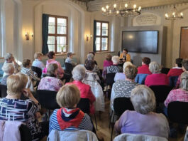 Das Interesse an der Frauentagslesung in der Eilenburger Stadtbibliothek war gro&szlig;. Foto: Stadtverwaltung Eilenburg