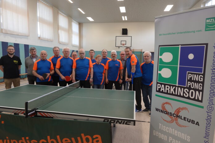&bdquo;Miteinander spielen, nicht gegeneinander&ldquo; ist das Motto bei der PingPongParkinson Sportgruppe des SC Windischleuba. Foto: Gunter Auer