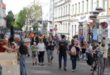 Die Merseburger Straße in Leipzig wurde zur Flaniermeile umge- staltet. Foto: André Kempner