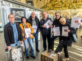 So sehen Sieger aus: Jens Uwe Andre, Evelyn Zacharias, Andre' Heidner, Thomas Kube, G&uuml;nther Schule und Sylvia Jassmann (v.li.) im Bahnhof Dresden-Neustadt. Foto: Angelika Schulze.
