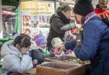 Beim Projekt "Kids-Marktstand" können Kindergartenkinder sich als Markthändler ausprobieren. Foto: Christiane Gundlach