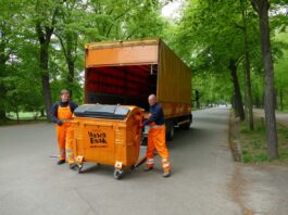 Wie hier im Clara-Zetkin-Park sind die sogenannten Parkcontainer wieder aufgestellt worden. Foto: Stadtreinigung Leipzig
