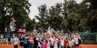 Beim Verein LSC können Kinder gratis Tennisstunden bekommen. Foto: TAM Tennisschule