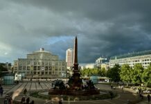 Er geht auch wieder ans Netz: Der Mendebrunnen auf dem Leipziger Augustusplatz. Foto: André Kempner