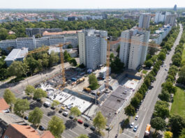 In der Johannisallee drehen sich die Kr&auml;ne: Hier l&auml;uft aktuell das gr&ouml;&szlig;te Neubauprojekt der LWB. Foto: Peter Usbeck/LWB