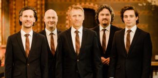 Das Vokalensemble amarcord ist am 29. August mit dem Bandoneonisten Arne Glorvigen in der Eilen- burger Nikolaikirche zu Gast. Foto: Anne Hornemann