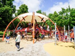 Der Spielplatz in der Liebermannstra&szlig;e kann seit einigen Tagen genutzt werden. Foto: Franziska Ebert