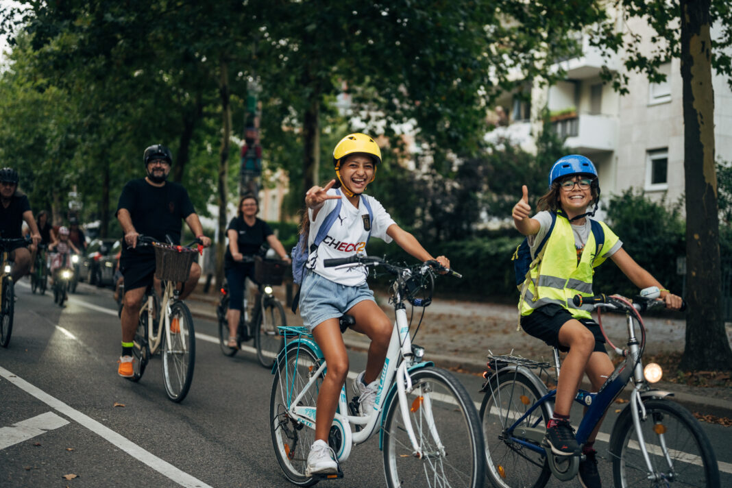 Jetzt aber in die Pedale treten: Bis zum 18. September läuft in Leipzig das Stadtradeln 2025. Foto: Erik Fischer