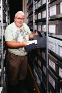 Dafür hat nicht nur der Botaniker Karl Heyde im Archiv gekramt: Im Zuge des "Abschieds in Etappen" steht nun im Naturkundemuseum das Thema Botanik auf dem Ausstellungsplan. Foto: Johannes Amm