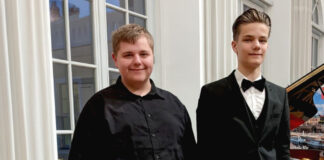 Erfolgreich in Dresden: Johannes Rudolph (l.) und Karl Seyffarth von der Musikschule Altenburger Land. Foto: Familie Seyffarth