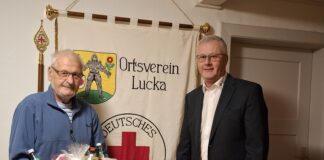 Dieter Patzig und Michael Fleck, Vorsitzender des DRK in Lucka. Foto: DRK