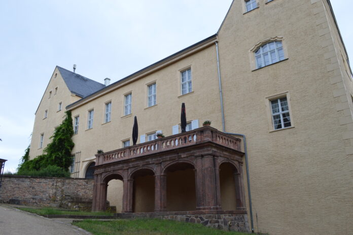 Frohburg_Schloss_DSC_2231 Das Schloss Frohburg ist immer einen Besuch wert und lockt mit seiner reichhaltigen Dauerausstellung. Foto: Bert Endruszeit