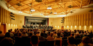 Am 21. Dezember verzaubert die S&auml;chsische Bl&auml;serphilharmonie ihr Publikum im Kursaal des Heide Spa Bad D&uuml;ben mit einem festlichen Weihnachtskonzert. Foto: Stefanie Schennerlein