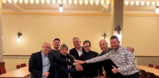 Marcel Buchta, Oberb&uuml;rgermeister von Wurzen, Ren&eacute; Schober, Gesch&auml;ftsf&uuml;hrer des Kreissportbundes Landkreis Leipzig, Uwe Rosenberg von der Laufgemeinschaft Grimma, Stefan M&uuml;ller, B&uuml;rgermeister von Trebsen, Tino Kie&szlig;ig, Oberb&uuml;rgermeister von Grimma) sowie Ronny Winkler und Sven K&ouml;rbs von der Sportagentur maximalPuls (v.l.n.r.) bei der Vorstellung der Neuausrichtung der Lauf-Events. Foto: Sebastian Bachran