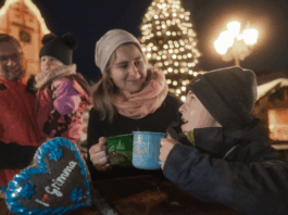 Der Grimmaer Weihnachtsmarkt lockt noch bis zum 15. Dezember Besucher in die Muldestadt. Foto: Stadt Grimma