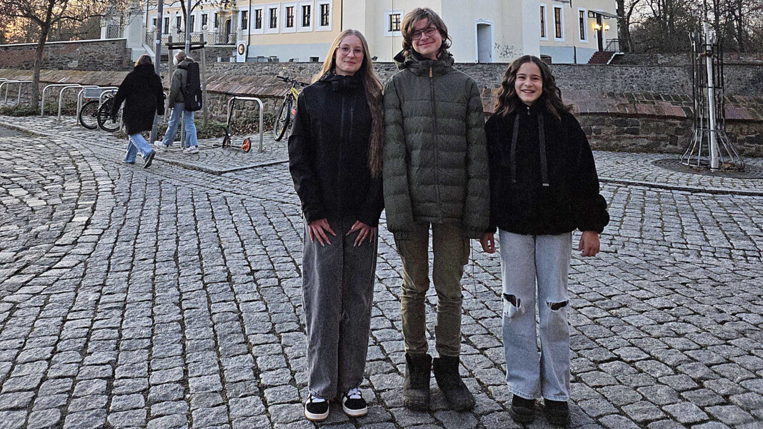 web-T__rmerskinder1 Delitzschs Türmerskinder Belana Alexia Schwabe, Erik-Johannes Hammer und Lea Marie John