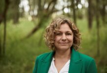 Katja Keweritsch liest am 24. Februar aus ihrem neuen Roman in der Buch-Oase D&ouml;beln. Foto: PM