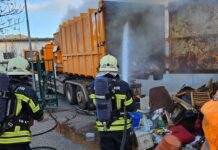 Falsch entsorgte Akkus oder Batterien k&ouml;nnen in Wertstoffh&ouml;fen Br&auml;nde verursachen. Foto: srl