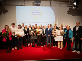 Die besten Sportlerinnen und Sportler aus Leipzig auf einem Foto: Die Gewinnerinnen und Gewinner der allj&auml;hrlichen SSB-Umfrage wurden in diesen Tagen geehrt. Foto: Christian Modla