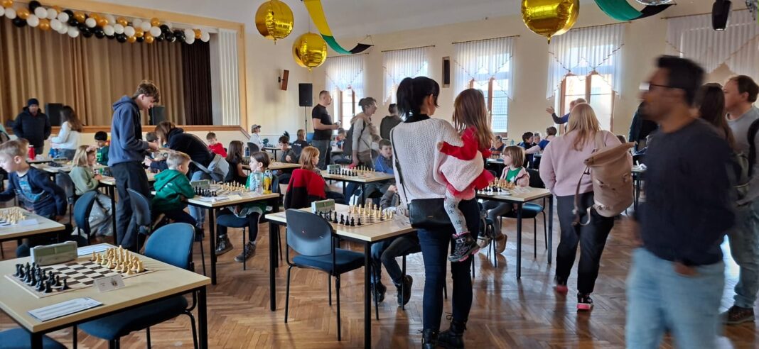 Das Kulturhaus Wintersdorf stand am dritten Januar-Wochenende ganz im Zeichen des Schachs. Foto: privat